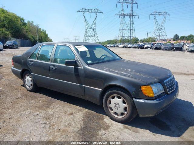  Salvage Mercedes-Benz 300