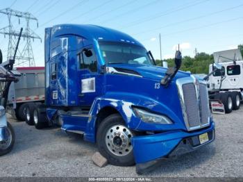  Salvage Kenworth T680