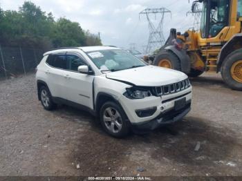  Salvage Jeep Compass