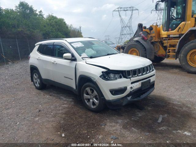  Salvage Jeep Compass