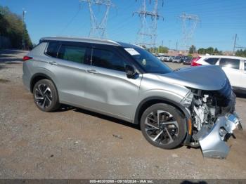  Salvage Mitsubishi Outlander