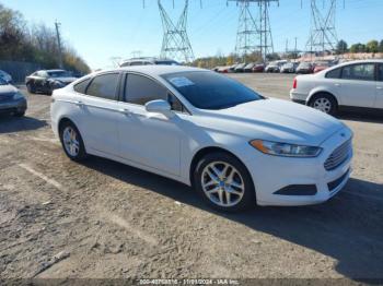  Salvage Ford Fusion