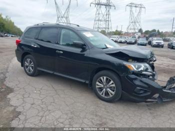  Salvage Nissan Pathfinder