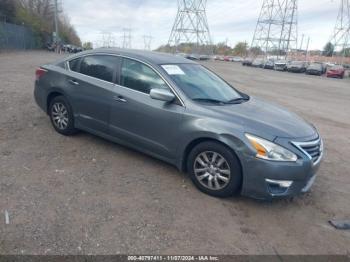  Salvage Nissan Altima