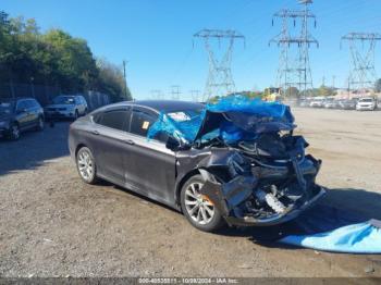  Salvage Chrysler 200