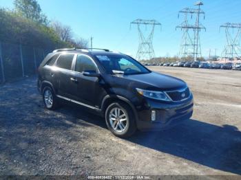  Salvage Kia Sorento