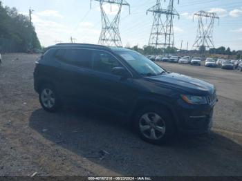  Salvage Jeep Compass