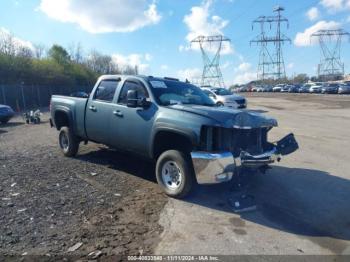  Salvage Chevrolet Silverado 2500