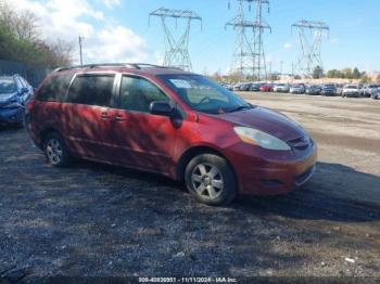  Salvage Toyota Sienna