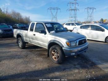  Salvage Toyota Tacoma