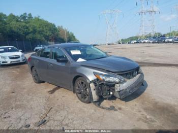  Salvage Nissan Altima