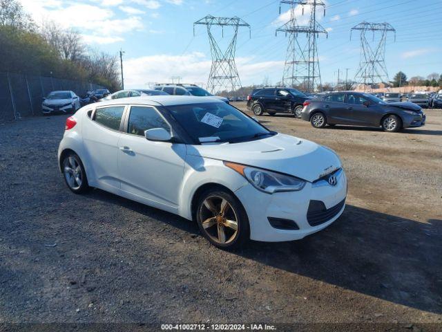  Salvage Hyundai VELOSTER