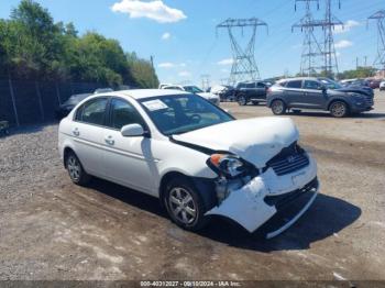  Salvage Hyundai ACCENT