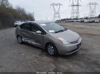  Salvage Toyota Prius