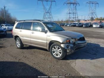  Salvage Toyota Highlander