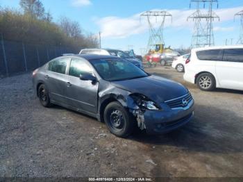  Salvage Nissan Altima