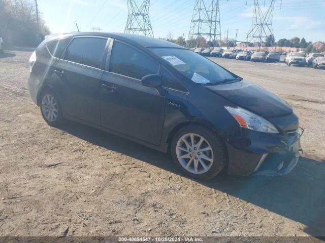  Salvage Toyota Prius v