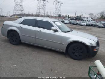  Salvage Chrysler 300