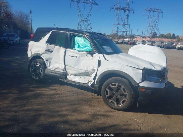  Salvage Ford Bronco