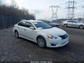  Salvage Nissan Altima