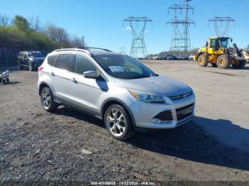  Salvage Ford Escape