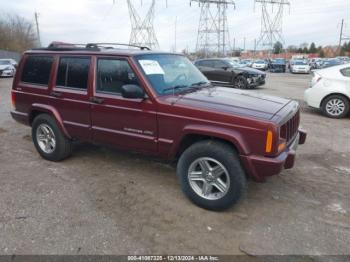  Salvage Jeep Cherokee