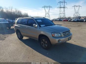  Salvage Toyota Highlander