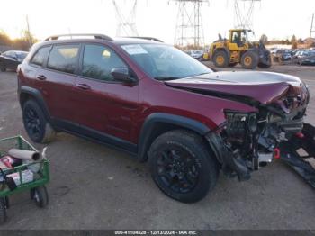  Salvage Jeep Cherokee