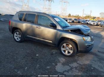  Salvage Jeep Compass