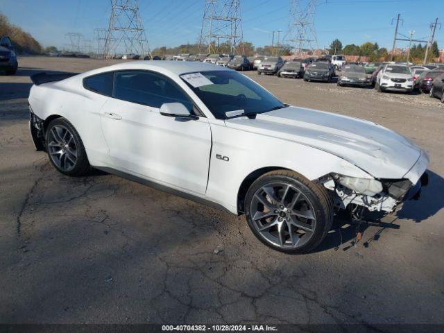  Salvage Ford Mustang