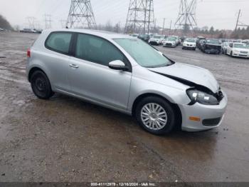  Salvage Volkswagen Golf