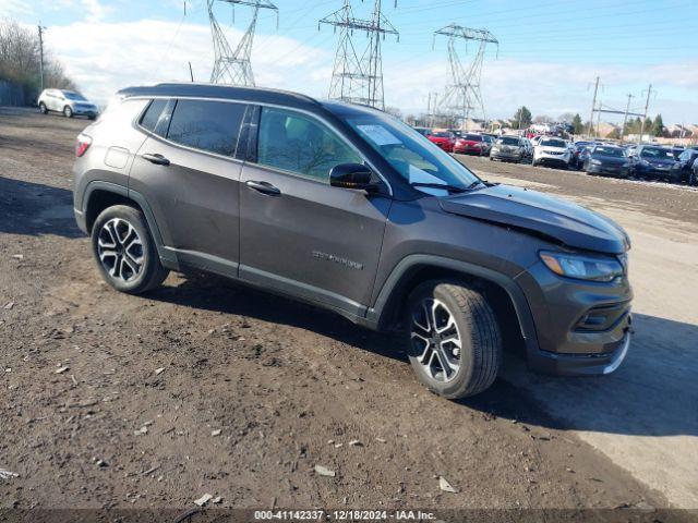  Salvage Jeep Compass