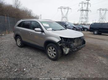  Salvage Kia Sorento