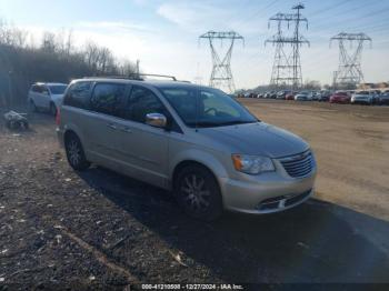  Salvage Chrysler Town & Country