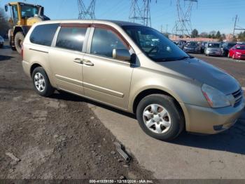  Salvage Kia Sedona