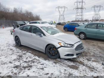  Salvage Ford Fusion