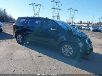  Salvage Kia Sedona