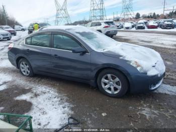  Salvage Nissan Altima