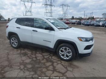  Salvage Jeep Compass