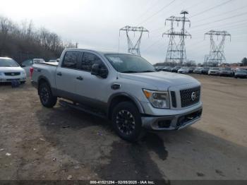  Salvage Nissan Titan