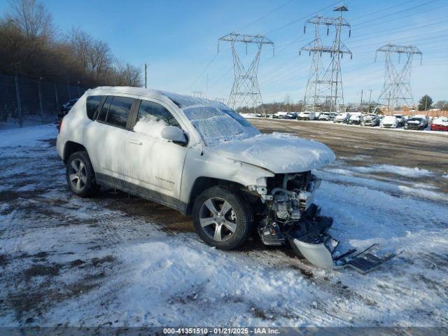  Salvage Jeep Compass