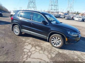  Salvage Volkswagen Tiguan