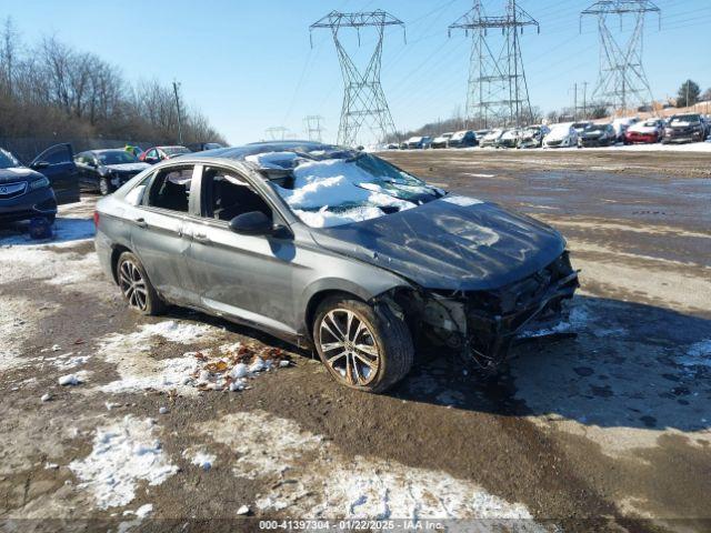  Salvage Volkswagen Jetta