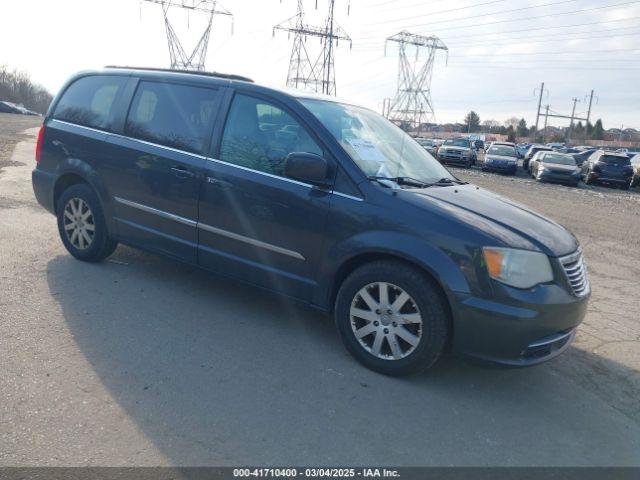  Salvage Chrysler Town & Country