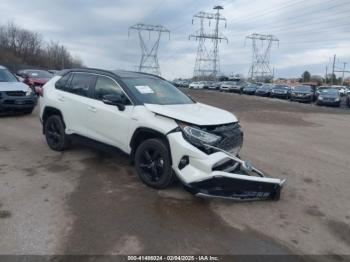  Salvage Toyota RAV4