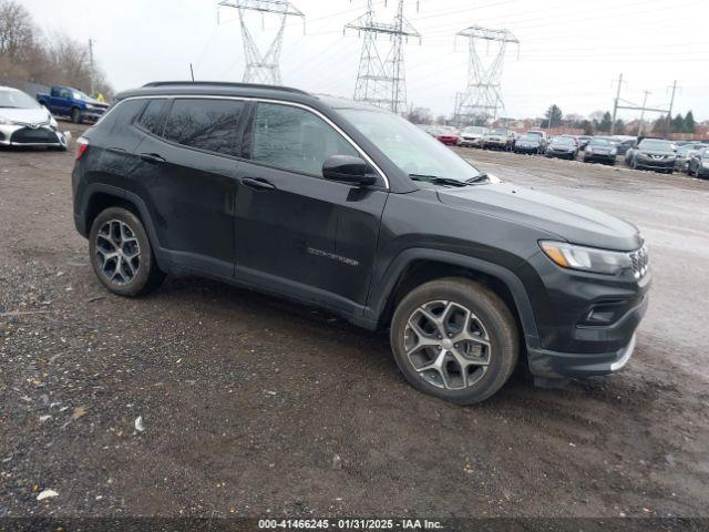  Salvage Jeep Compass