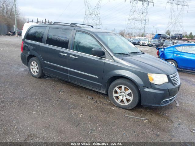  Salvage Chrysler Town & Country