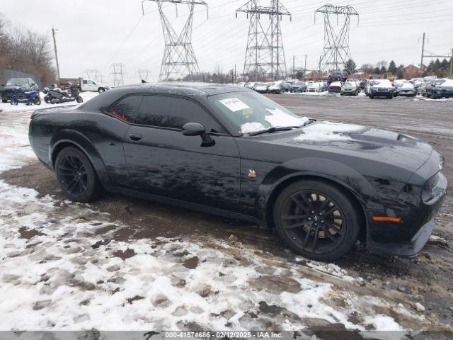  Salvage Dodge Challenger