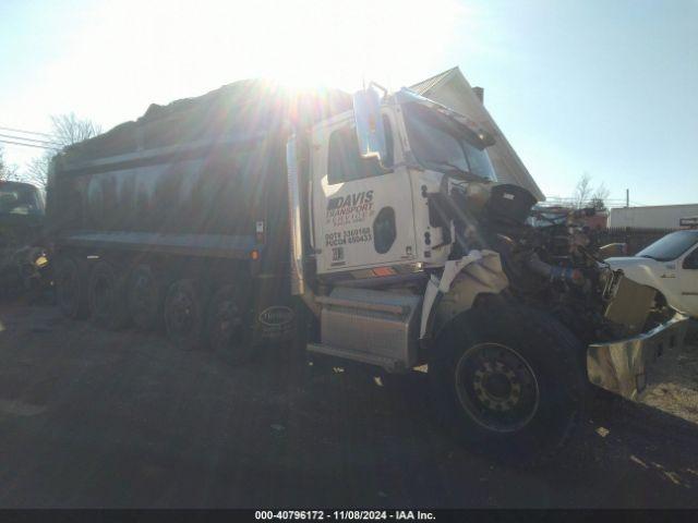  Salvage Western Star 4700 Set Forward Axle