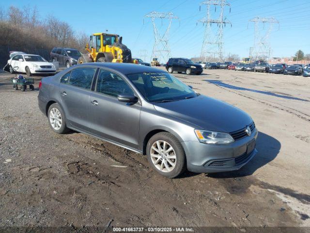  Salvage Volkswagen Jetta